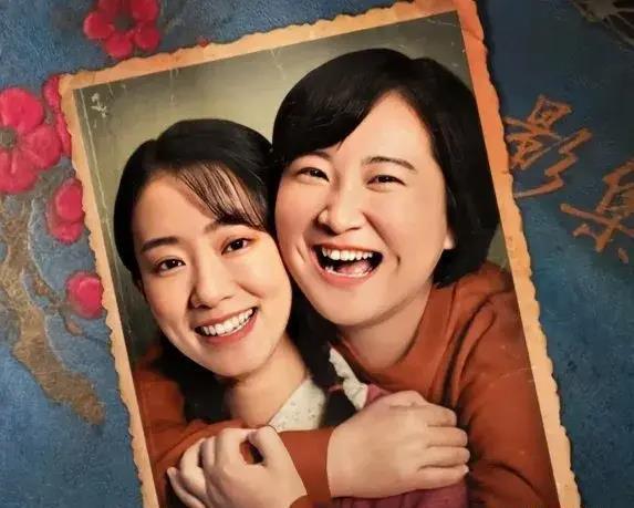 我在娱乐圈靠吃瓜爆红了,娱乐圈红人崛起记